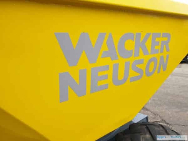 Wacker Neuson 2 Ton Swivle Tip Dumper