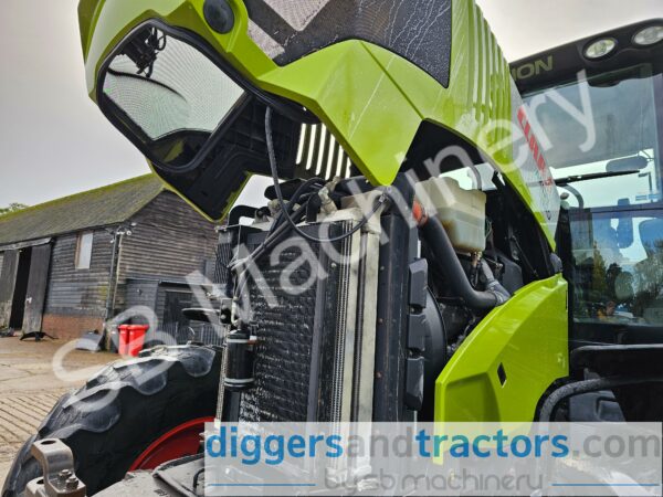 Claas Axion 810 Tractor