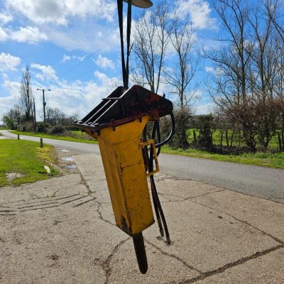 Arrowhead S100 Breaker